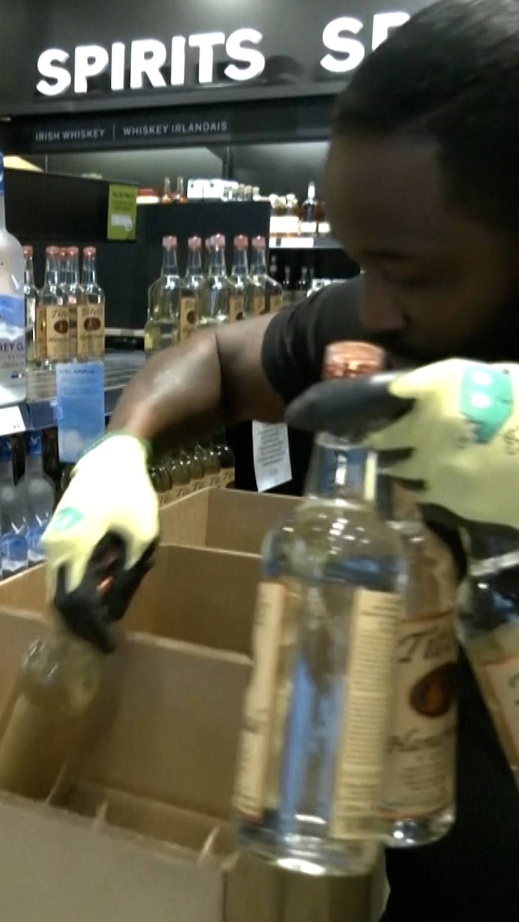 加拿大正在将美国的酒下架。Jack Daniel的制造者是这么说的