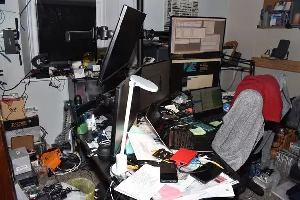 普京的“蜜糖陷阱”间谍计划导致6名保加利亚人因向俄罗斯传递信息而入狱